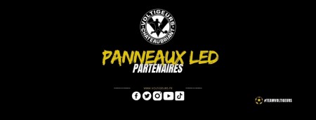 Les panneaux LED sont installés !